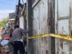 Bangunan di Surabaya Diserobot Preman Berkedok Ormas Disegel Polisi