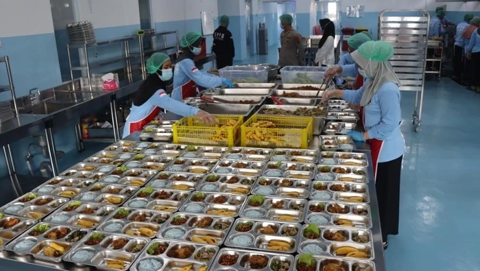 BGN Ancam Sanksi SPPG Tolak Pasokan Lokal