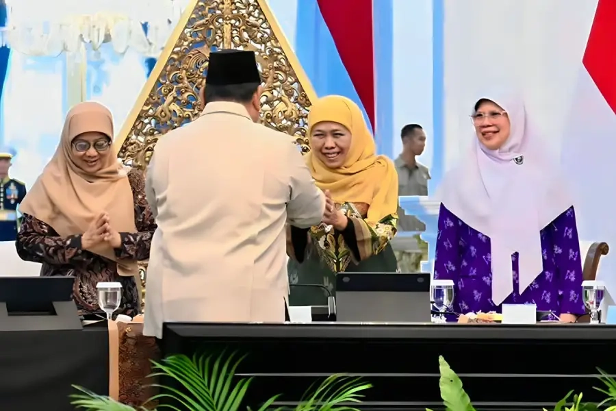 Khofifah Hadiri Pertemuan Ormas Islam di Istana