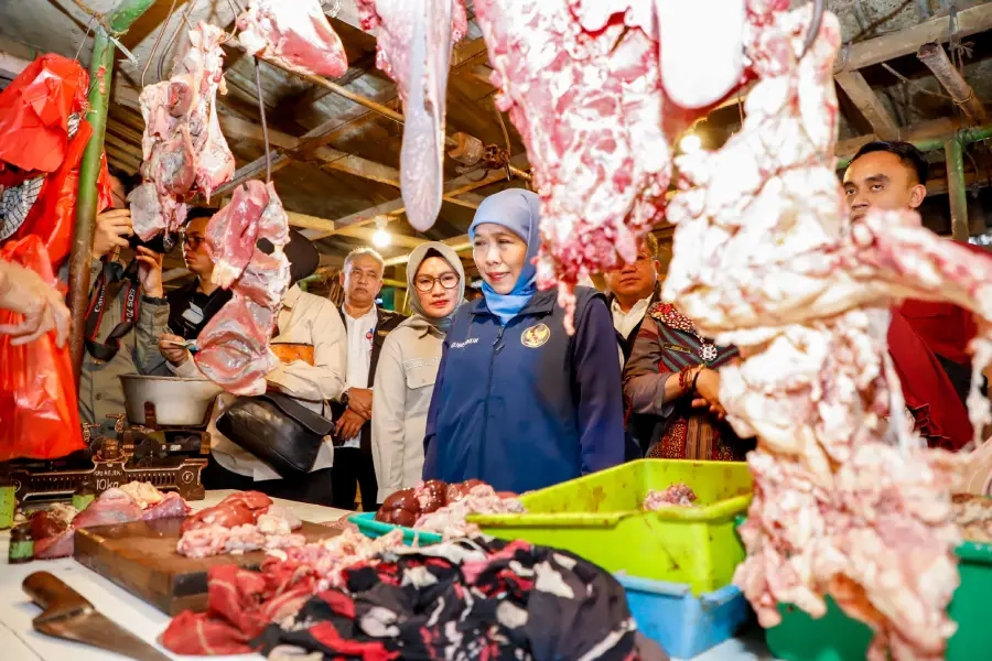 Khofifah Temukan Harga Pangan Lampaui HET