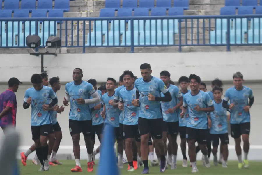 Menang 2-0, Lini Depan Persela Disorot