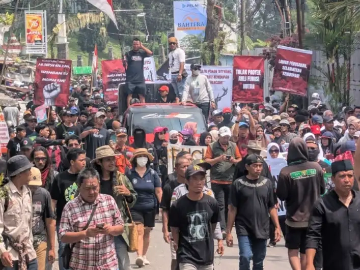 WALHI Desak Izin Wisata Lereng Arjuno Dicabut