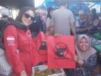 Bagi Tas Gratis, PDIP Dorong Revisi Perda Sampah Bagi Tas Gratis, PDIP Dorong Revisi Perda Sampah