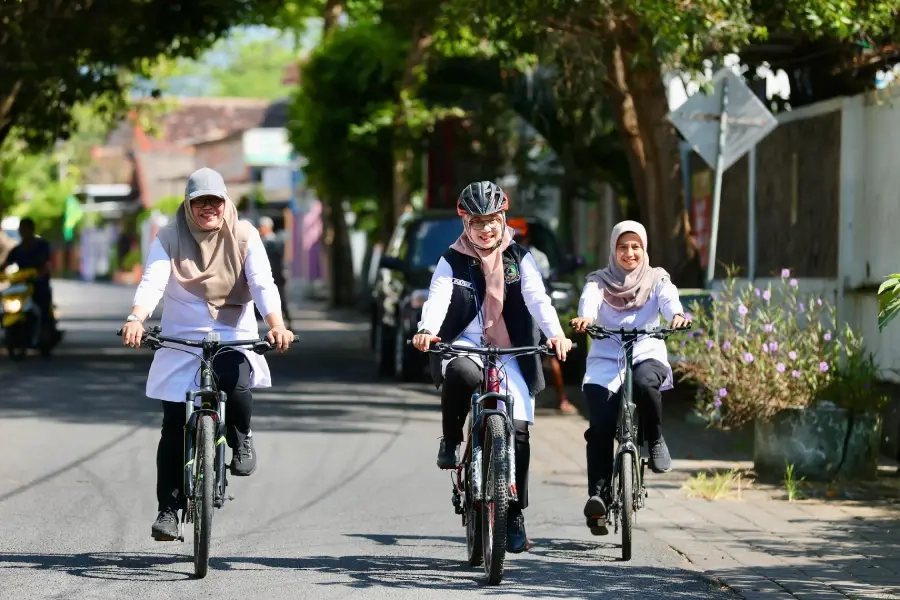 Bupati Banyuwangi Dorong ASN Tinggalkan Kendaraan Pribadi