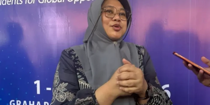 Jatim Tunggu Aturan Pusat, Adiksi Gadget Mengkhawatirkan