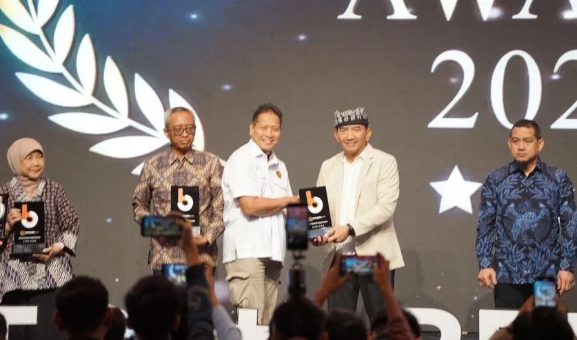 Jenderal TNI Pimpin Esport Jatim Menuai Sorotan