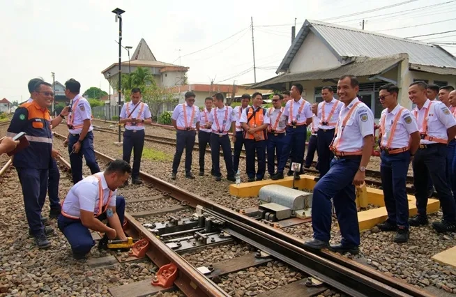 KAI Genjot Kompetensi PPKA, Uji Ketelitian Petugas