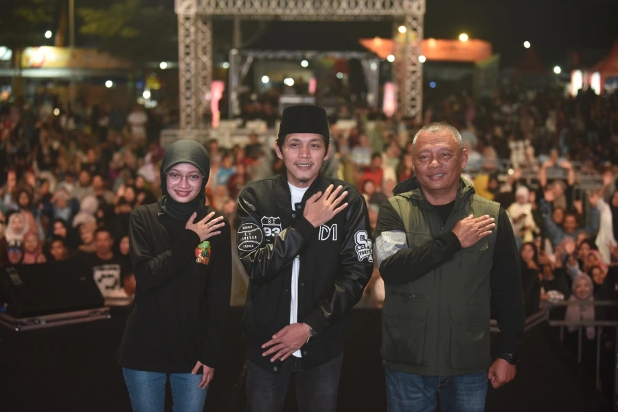 Mbak Wali Ziarah dan Riding Bareng Gus Iqdam beserta Komunitas Kelas Malam, Kuatkan Spirit Religius dan Kebersamaan