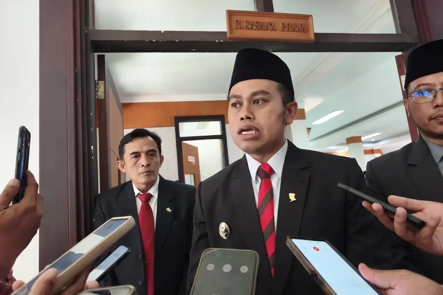 Mutasi Sekda Blitar, Reorganisasi Birokrasi Disorot