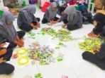 Sampah Amplop Lebaran Jadi Sorotan Lingkungan Sampah Amplop Lebaran Jadi Sorotan Lingkungan