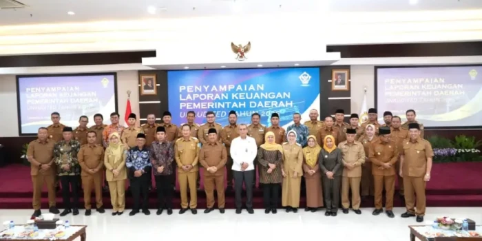 Sidoarjo Serahkan LKPD, Target WTP Kembali Dipasang