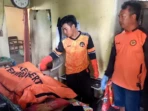 Anak Temukan Ayah Tewas Membusuk di Rumah