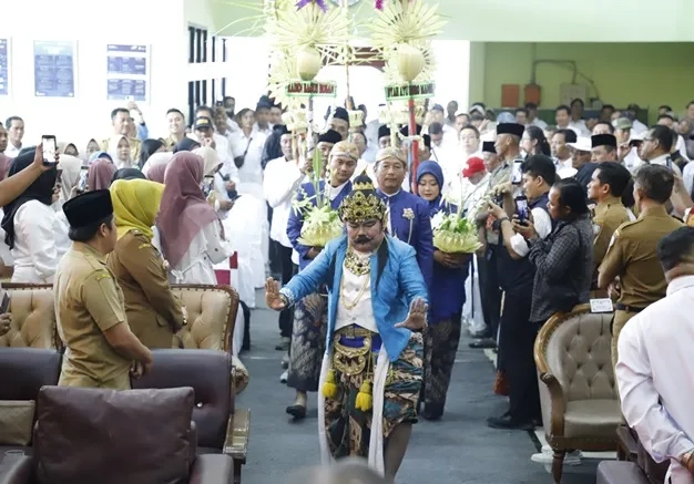 Buka Giling PG Tjoekir, Sorotan Kesejahteraan Petani