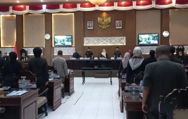 DPRD Sorot Ketajaman Raperda PKL