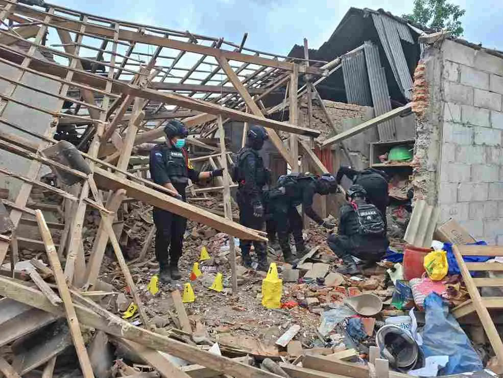 Petasan Rakitan Meledak, Enam Warga Malang Jadi Korban