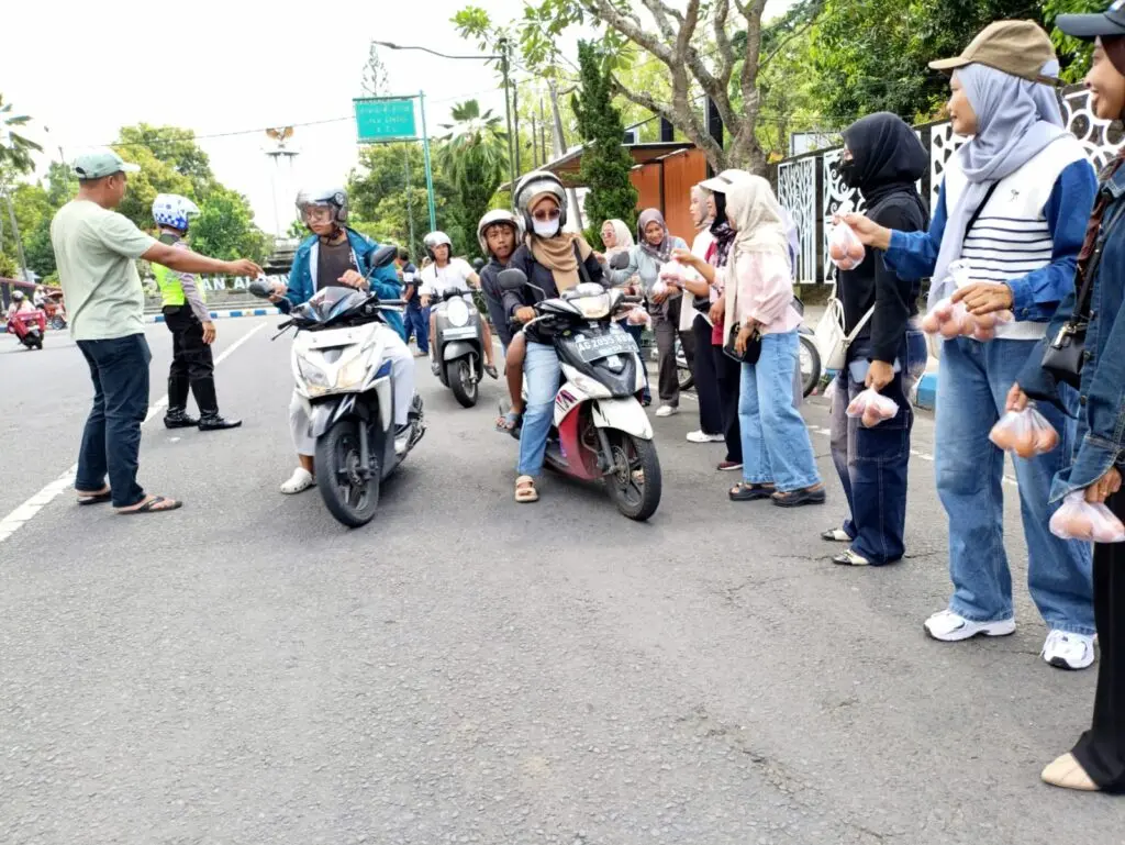 Peternak Tulungagung Tolak Investor Asing Telur