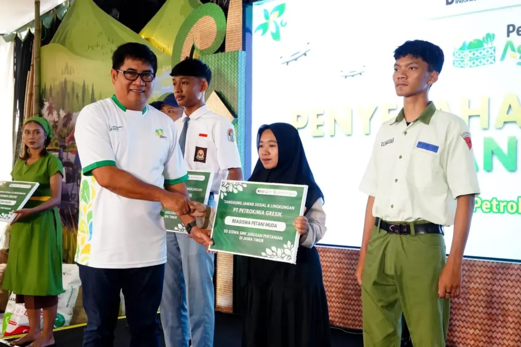 Petrokimia Cetak Petani Muda Berjiwa Bisnis