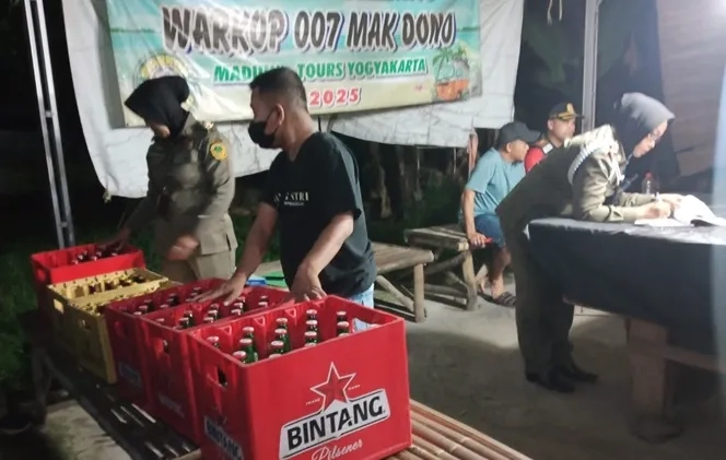 Satpol PP Sita Puluhan Botol Minol Ilegal