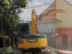 Sengketa Gono-gini, Rumah Permanen Dirobohkan