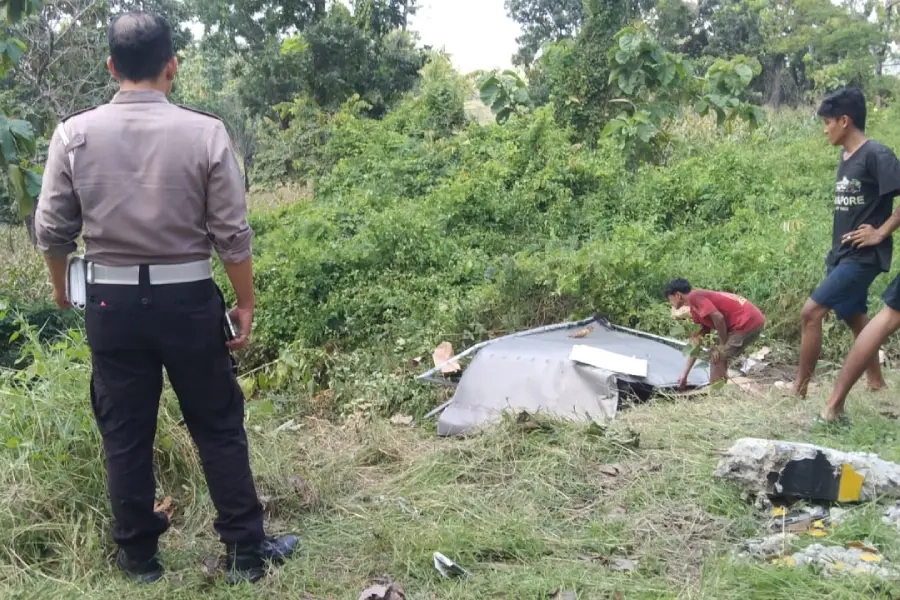 Sopir Diduga Mengantuk, Truk Masuk Hutan
