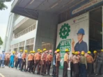 100 Siswa Gresik Kenali Dunia Industri