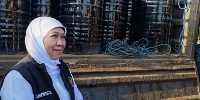250 Drum Aspal Bantuan Provinsi Masih Mengendap