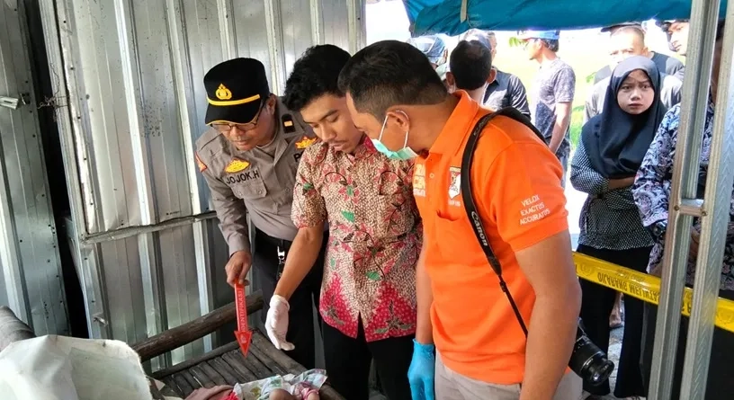 Bayi Laki-laki Ditemukan Meninggal di Warung