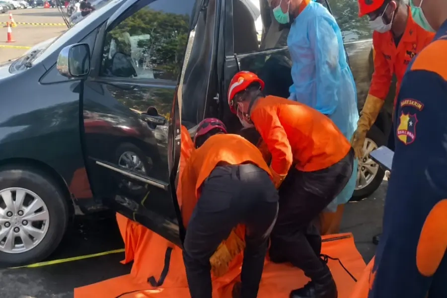 Bersih Desa Kedungbanteng Perkuat Tradisi dan Ekonomi Warga