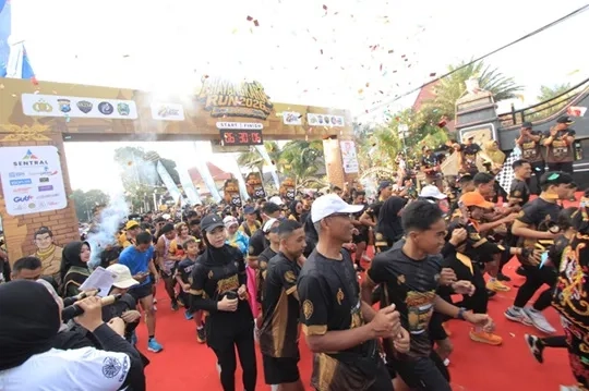 Bhayangkara Run Magetan Dongkrak UMKM dan Atlet Lokal