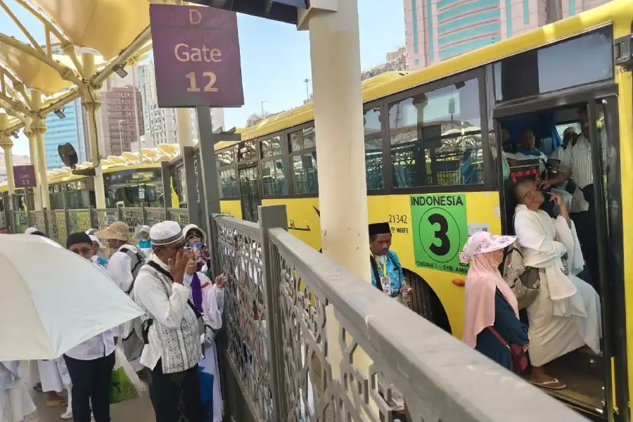 Bus Shalawat Tetap Beroperasi Hingga Kloter Terakhir