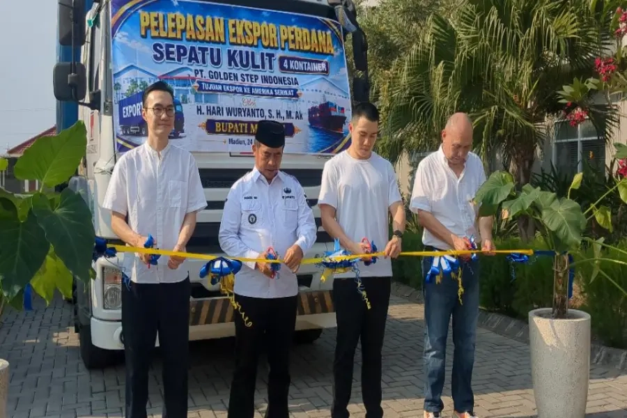 Ekspor Perdana, Sepatu Kulit Madiun Tembus Amerika