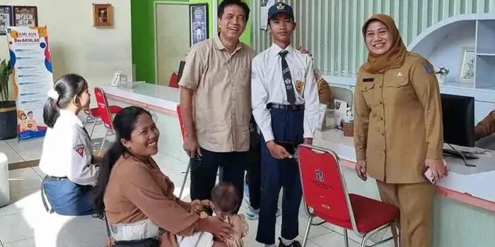 Integrasi Data SPMB Disorot, Warga Miskin Masih Urus Manual