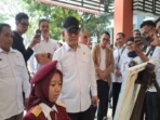 KSP Beli Lukisan Siswi Sekolah Rakyat