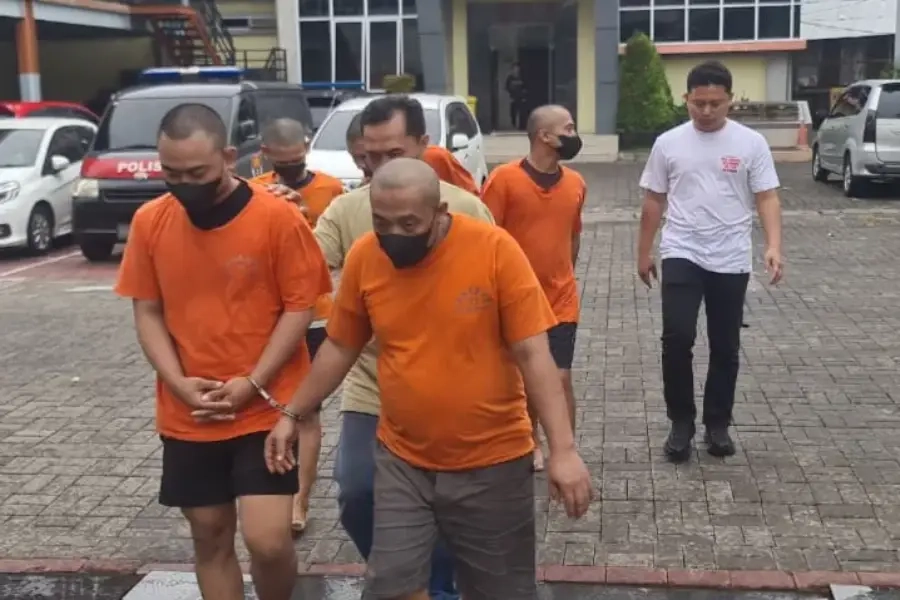 Lima Pengedar Narkoba dan Pil Koplo Ditangkap