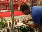 Outlet Miras Tak Berizin Terjaring Razia Outlet Miras Tak Berizin Terjaring Razia