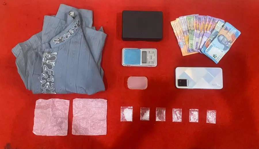 Polisi Bongkar Dugaan Sabu di Rumah Warga