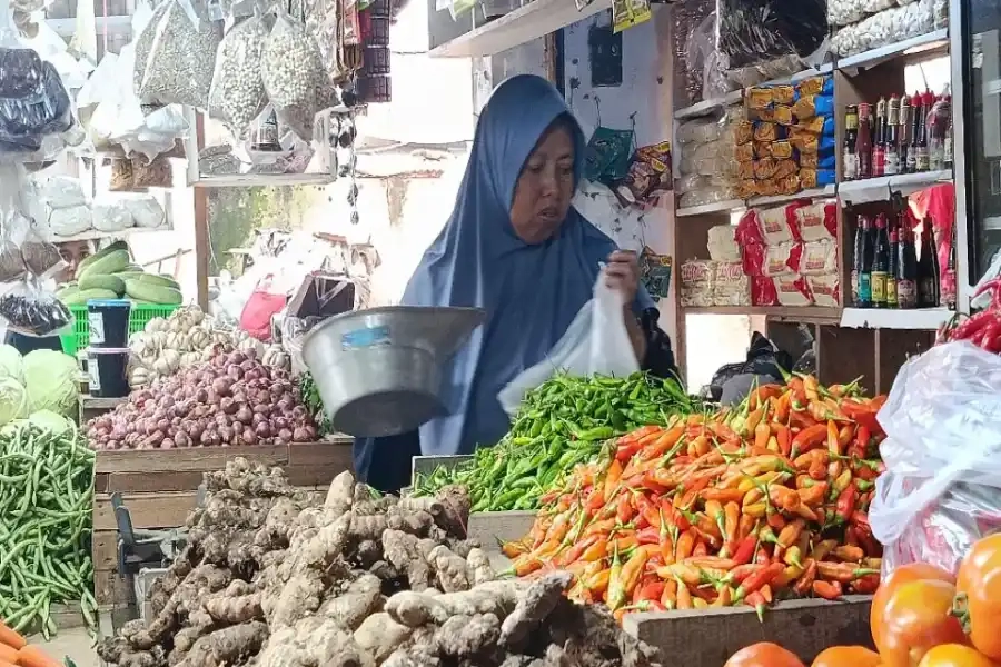 Rupiah Melemah, Harga Cabai Lumajang Melonjak
