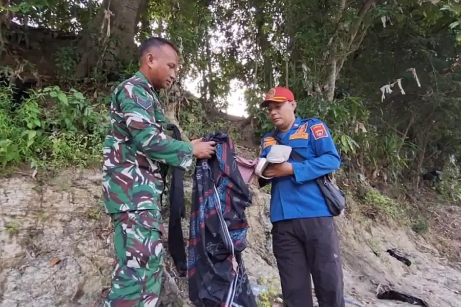 Santri Hilang Tenggelam, Pencarian Terkendala Arus Bengawan Solo