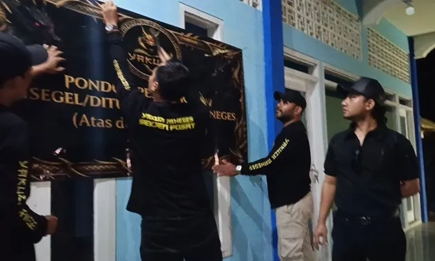 Tiga Ponpes Disegel Usai Pengasuh Ditangkap