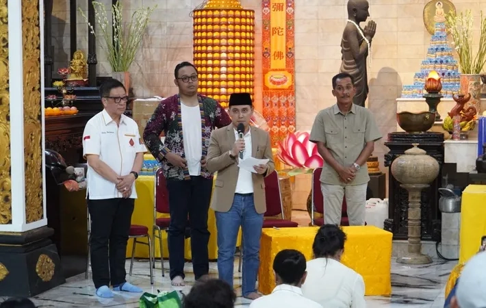 Waisak Jadi Momentum Perkuat Toleransi Mojokerto