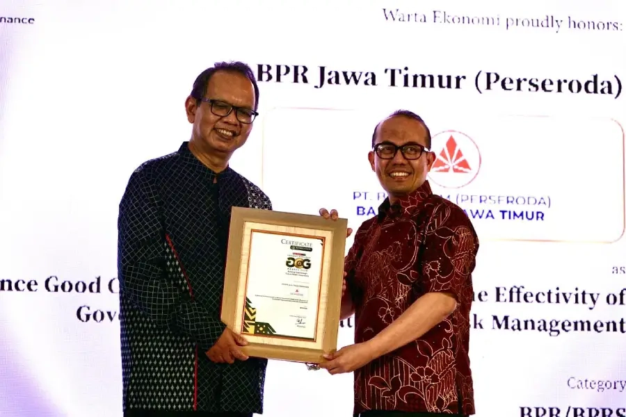 Bank UMKM Jatim Raih Penghargaan GCG Nasional