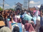 Demo Desak Pemerintah Lanjutkan Program MBG