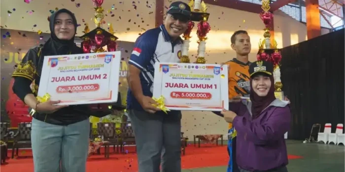 Jujitsu Bantar Angin Juara Umum Mojokerto Cup 2026