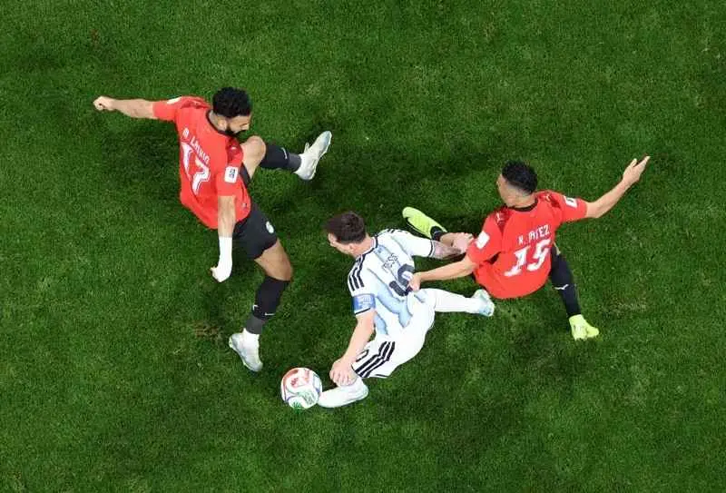 Messi Pimpin Top Skor, Mbappé dan Haaland Membayangi