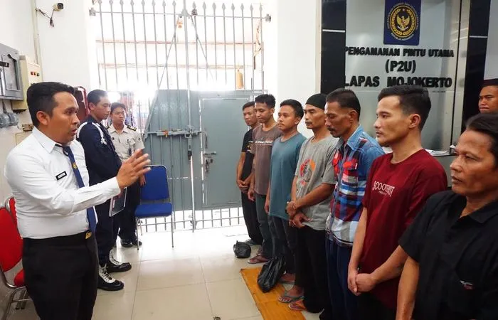 9 Warga Binaan Lapas Mojokerto Langsung Bebas