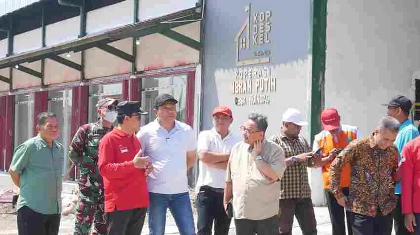 Akses KDMP Ngingas Diperlebar, Pagar Delta Sari Dibongkar