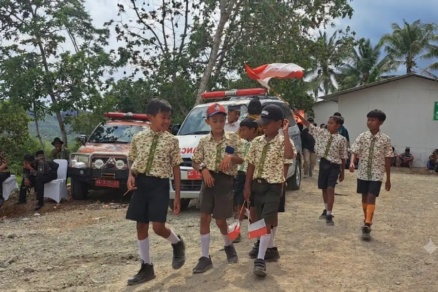 Blitar Anggarkan Rp6 Miliar Seragam Gratis