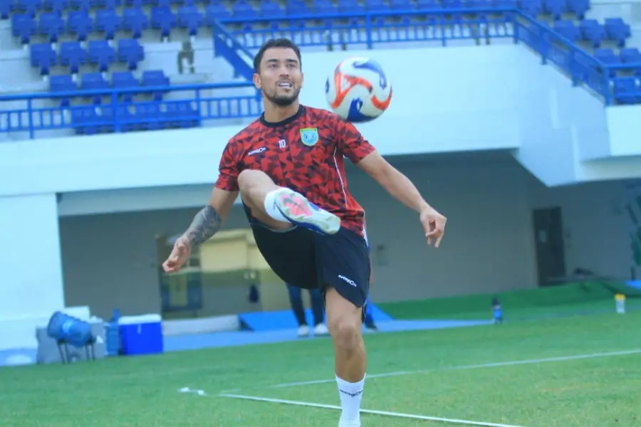 Caique Souza Optimistis Antar Persela Bersaing di Pegadaian Championship