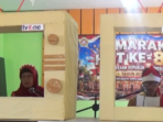 Lansia Ponorogo Jadi Presenter TV dari Balik Kardus