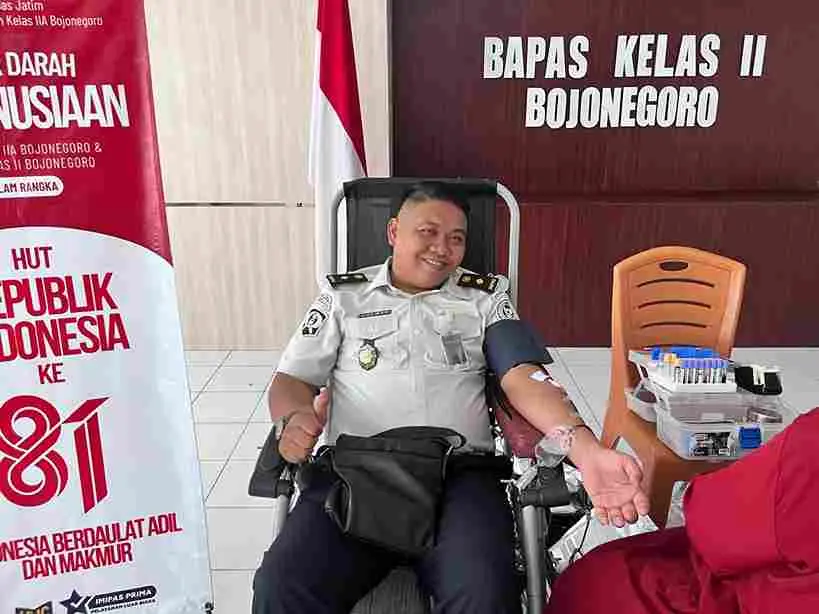 Lapas dan Bapas Bojonegoro Donorkan Darah